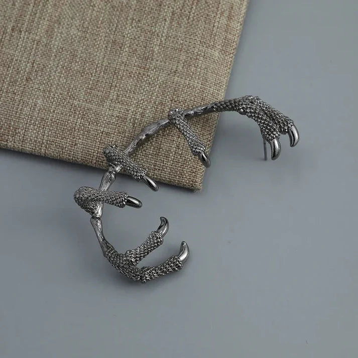 MEDINÉ — Dragon Talon Earring