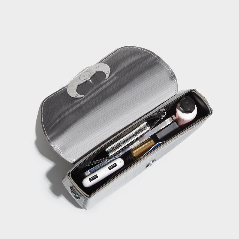 Moon Applique Gradient PU Crossbody Handbag