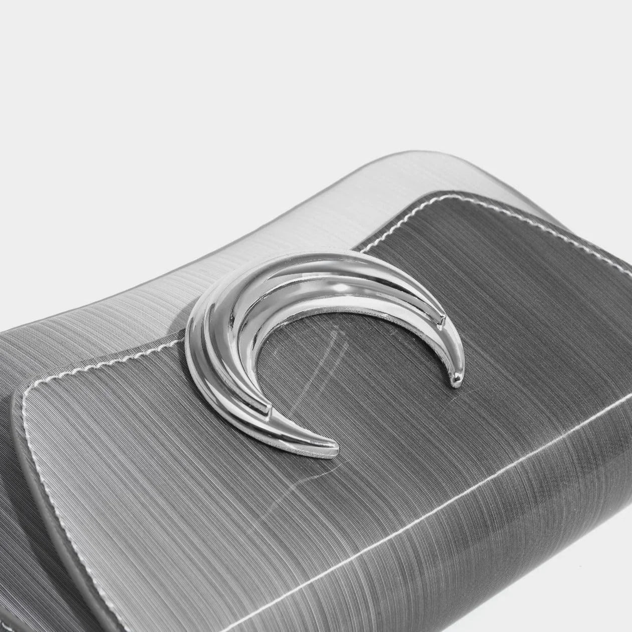 Moon Applique Gradient PU Crossbody Handbag